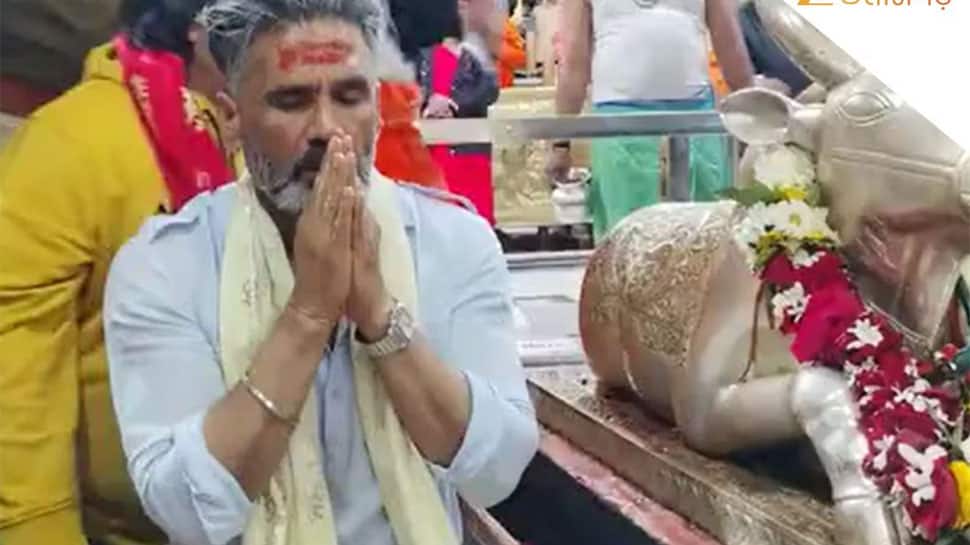 Suniel Shetty Seeks Mahakal's Blessings Ahead Of Border 2 Release, Video Is Here - Watch