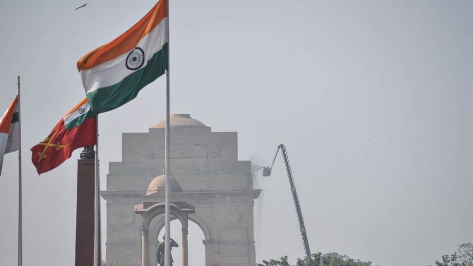 Delhi AQI improves to 152; Most areas record `moderate` air quality, Only three in `poor` catrgoty; Check area-wise list