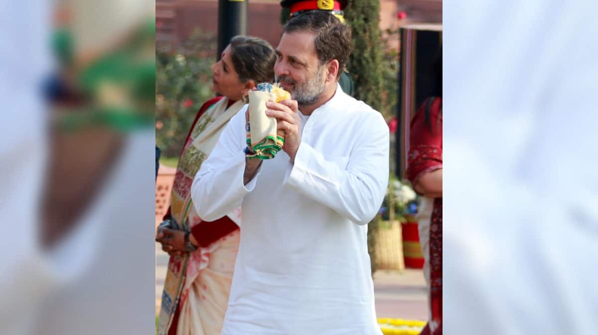Congress vs BJP over Rahul Gandhi`s 3rd row seat during Republic Day parade - But what does protocol say?