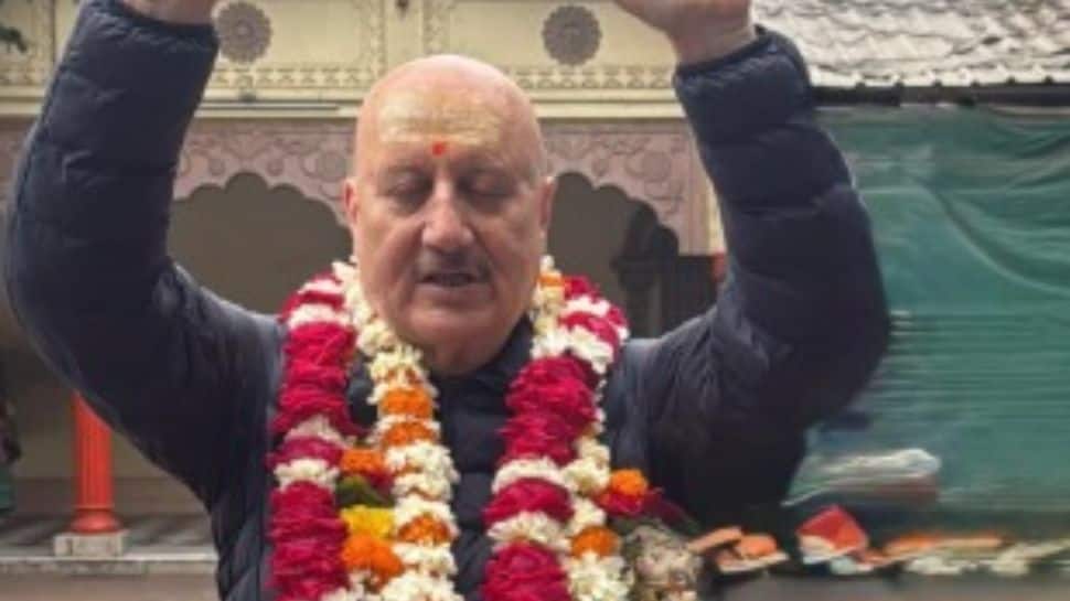 Anupam Kher visits Varanasi, offers prayers at Sankat Mochan and Kashi Vishwanath temples