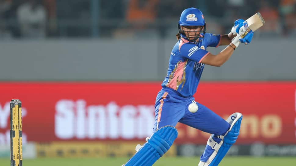 WPL 2026: Harmanpreet Kaur's fifty goes in vain as Gujarat Giants enter playoffs with 11-run win over Mumbai Indians