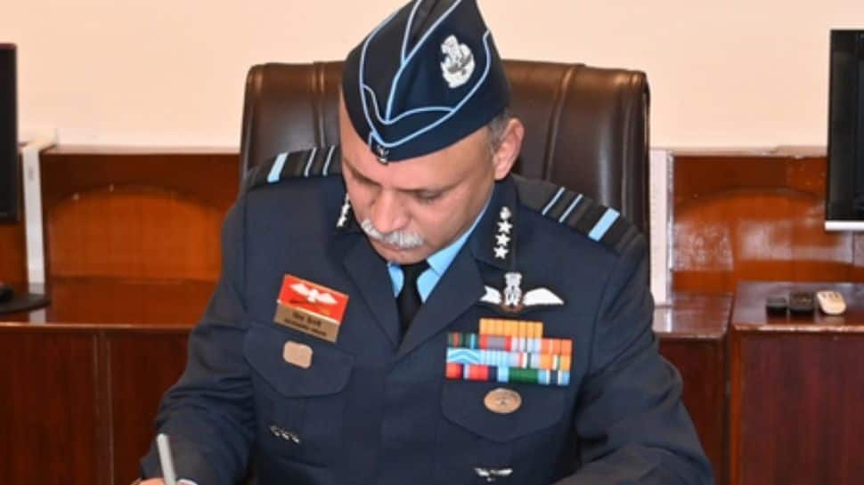 Air Marshal Devendra Hirani takes over as Senior Air Staff Officer at Eastern Air Command