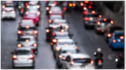 Mumbai–Pune Expressway traffic chaos after gas tanker overturns 