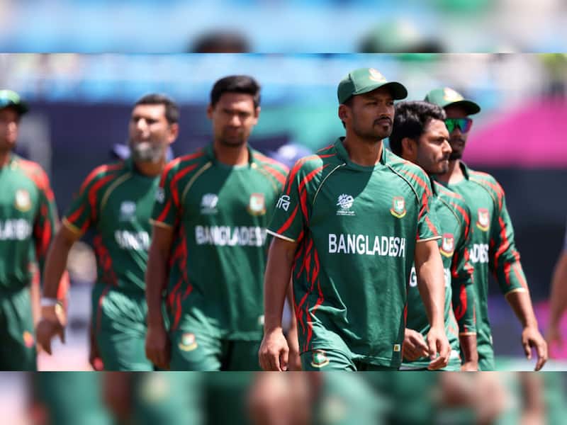 When One Player Changes the Game