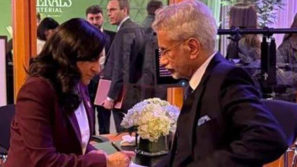 EAM Jaishankar discusses bilateral cooperation with Canadian FM at Critical Minerals Ministerial