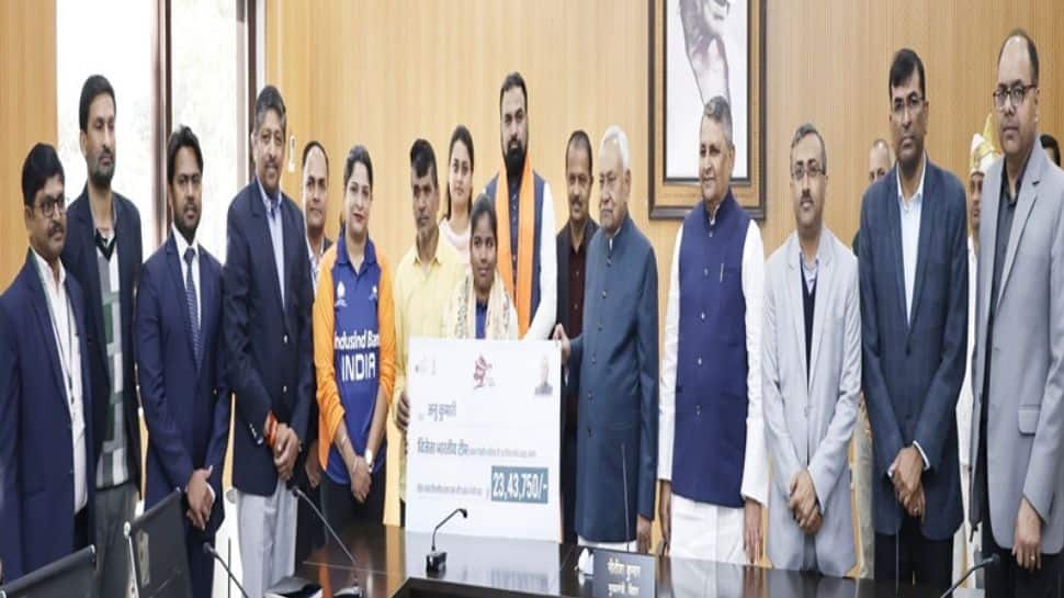 Bihar: Nitish Kumar honours blind women T20 World Cup champion Anu Kumari