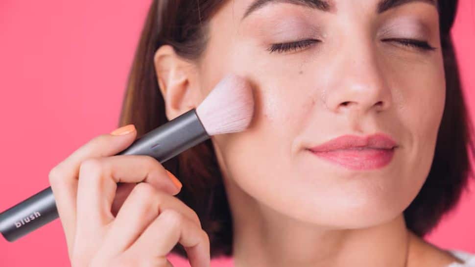 Why Blush Is The Most Important Step In Modern Makeup?