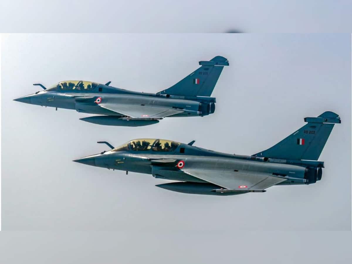 IAF`s 114 Rafale proposal to go to DAC before Macron`s India visit
