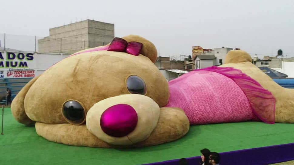 Meet the World’s biggest teddy bear: Taller than buildings, heavier than dreams and impossible to hug