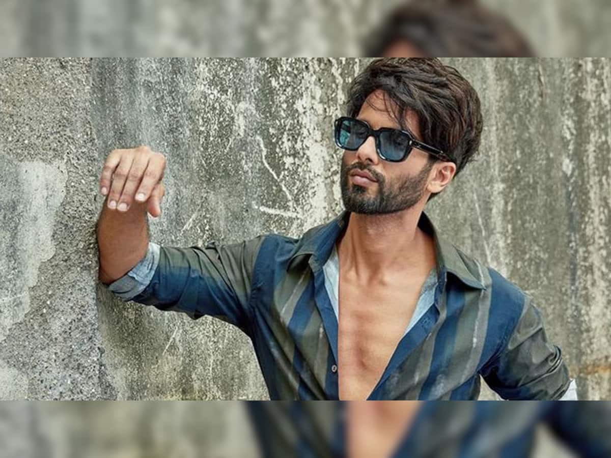 Shahid Kapoor confirms 'Farzi' season 2, says 'The fakers are back at it'