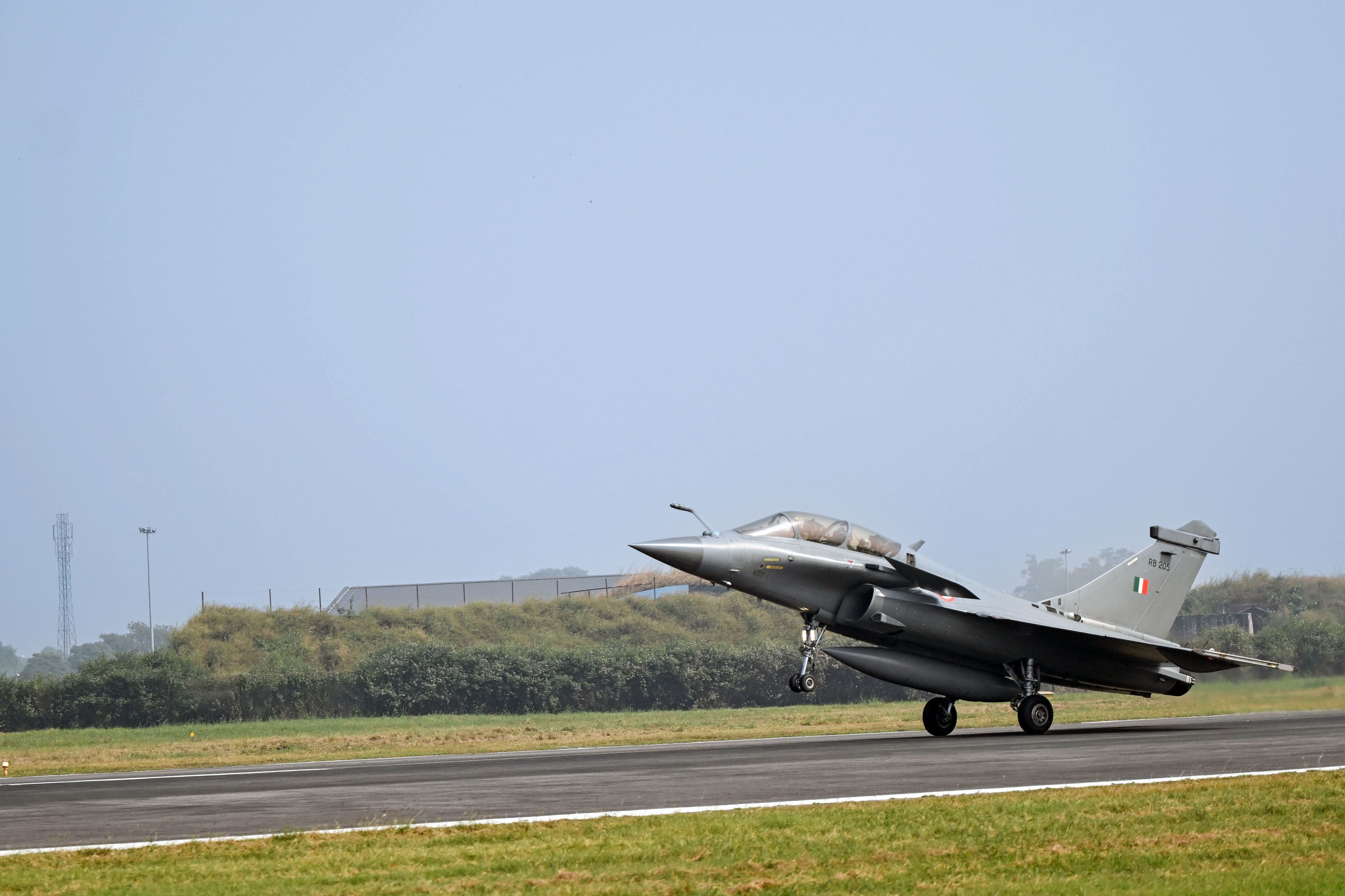 Will India ditch Rafale for mystery fighter? IAF Vice Chief hints door still open