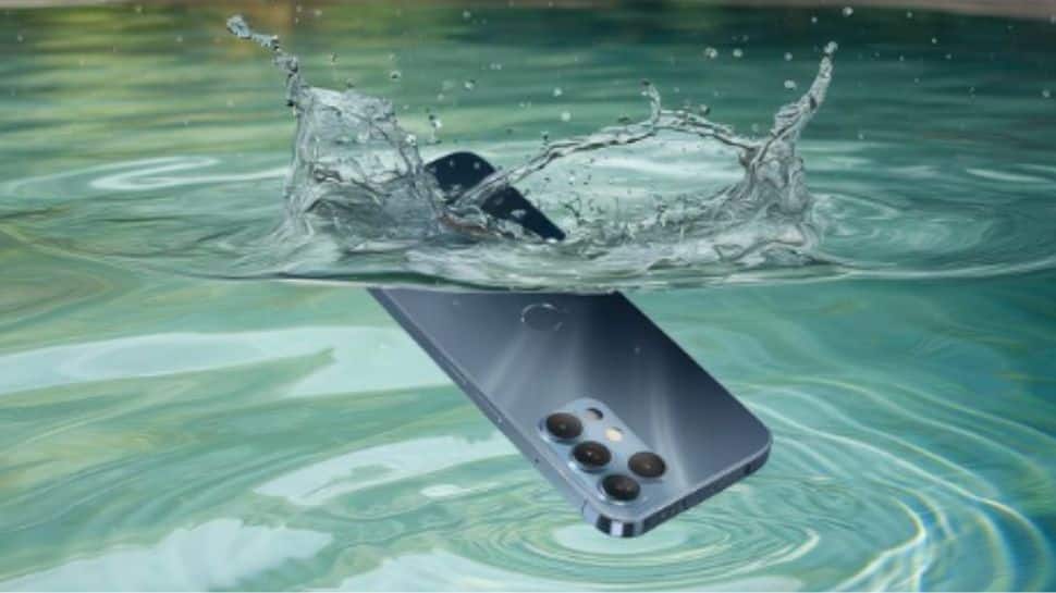 Smartphone fell in water? 5 easy tips to save your wet phone before it’s too late