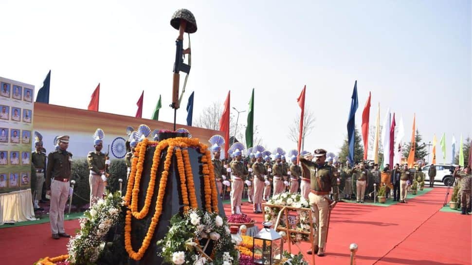 India honors CRPF martyrs on 7th Pulwama attack anniversary as Kashmir turns peaceful