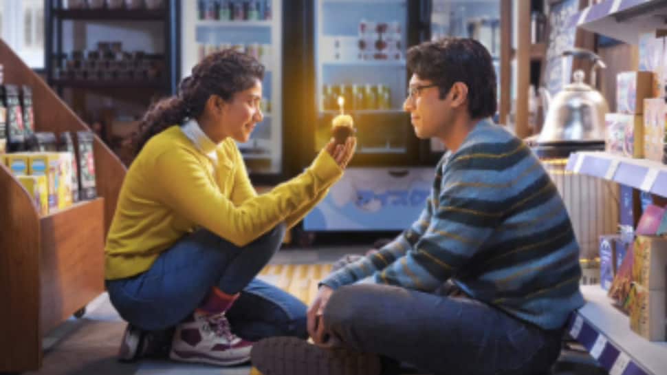 Valentine’s Day poster of Ek Din unveils Junaid Khan and Sai Pallavi’s winter romance - SEE PIC