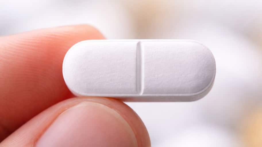 Why tablets have a line in its middle? Here’s the hidden reason behind ...