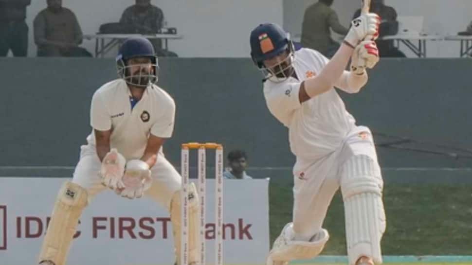 रणजी ट्रॉफी: कर्नाटक ने 11 साल का इंतजार खत्म किया, उत्तराखंड को हराने के बाद जम्मू-कश्मीर से खिताबी भिड़ंत तय की