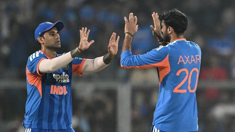 उप-कप्तान अक्षर पटेल दक्षिण अफ्रीका के खिलाफ भारत के महत्वपूर्ण सुपर 8 मुकाबले से बाहर हो गए; सूर्यकुमार यादव का रिएक्शन, कहा- ‘बहुत कठिन लेकिन…’