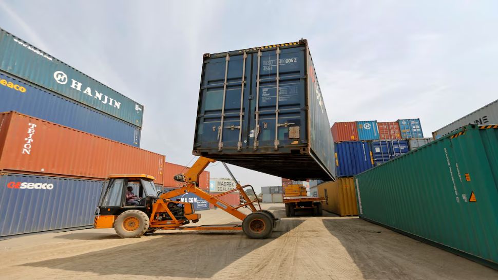 US Supreme Court Blocks Trump Tariffs: What's Next for India Trade?