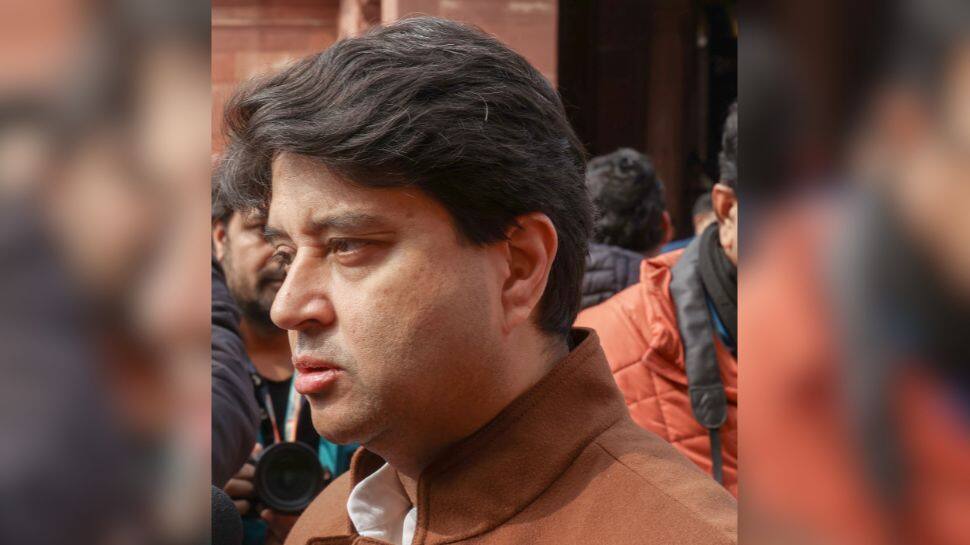 ‘Unacceptable and shocking’: Scindia slams extravagant arrangements for BSNL Director in Prayagraj