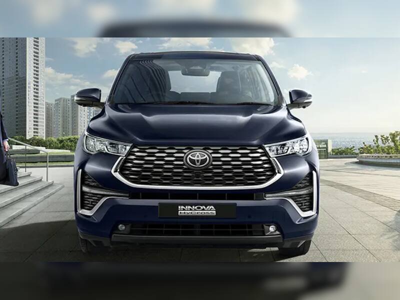 Big as Fortuner, mileage like Alto! Discover India's most affordable 8 ...