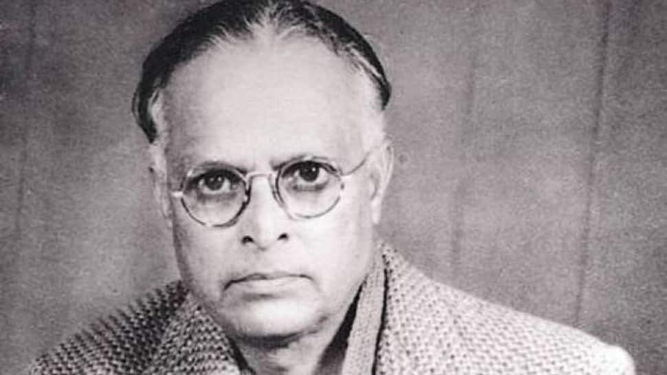 Quote of the day by RK Narayan: 'The difference between a simpleton and an intelligent man is...'