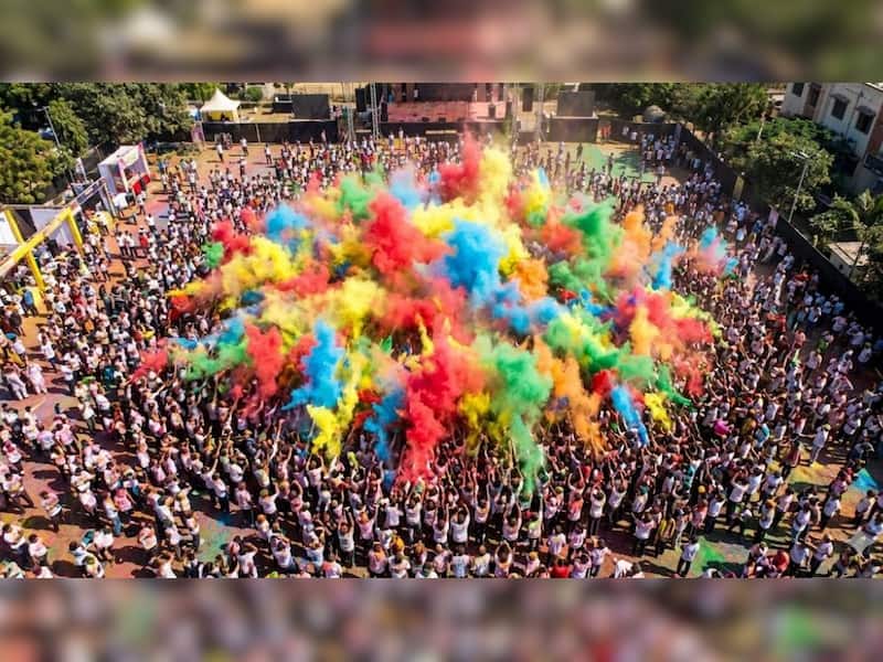 Holi 2026 AI Photo Editing Prompt