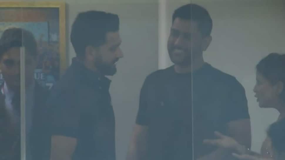 Viral Video: MS Dhoni, Rohit Sharma share warm hug during IND vs ENG ...