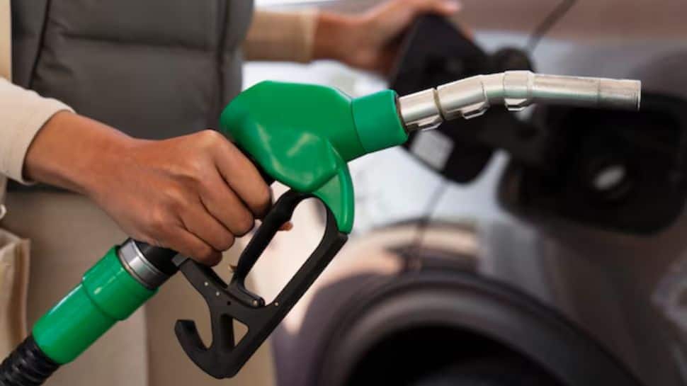 What is the price of 1 litre petrol, diesel in Pakistan? How it Impact car and bike owners