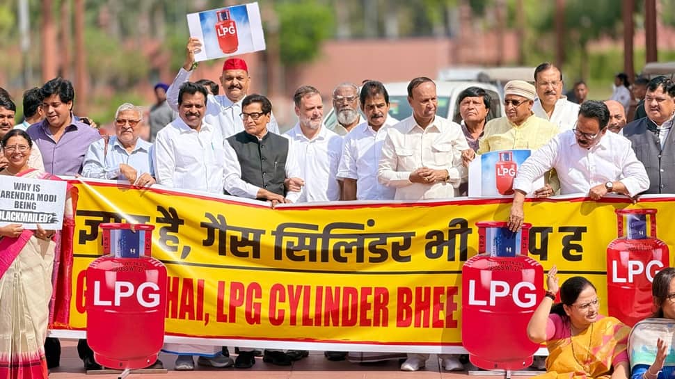 ‘Big problem is coming’: Rahul Gandhi warns Modi govt against ‘compromised energy security’