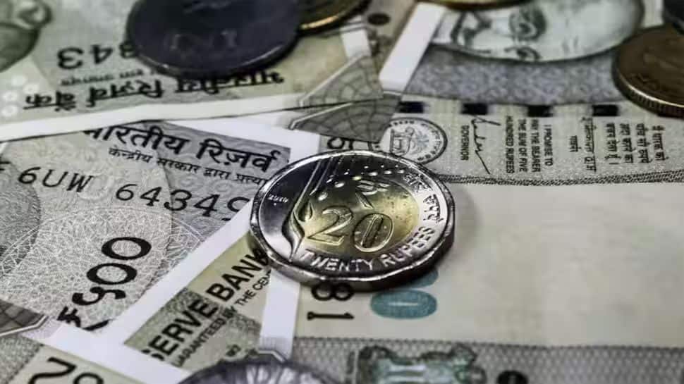 Rupee hits fresh intraday low of 92.49/USD amid crude surge near USD 100 per barrel