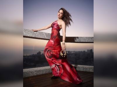 chinese dress ladies Bollywood Celebrity Wear Madhuri Dixit Maroon Color Gown