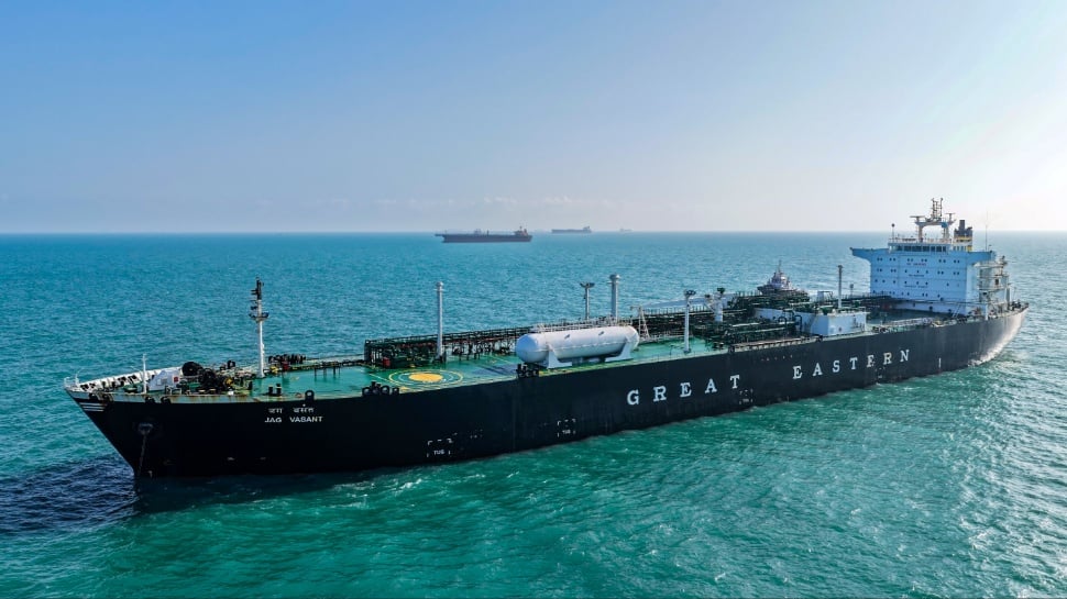 Two Indian ships with LPG cargo sail safely out of Gulf region