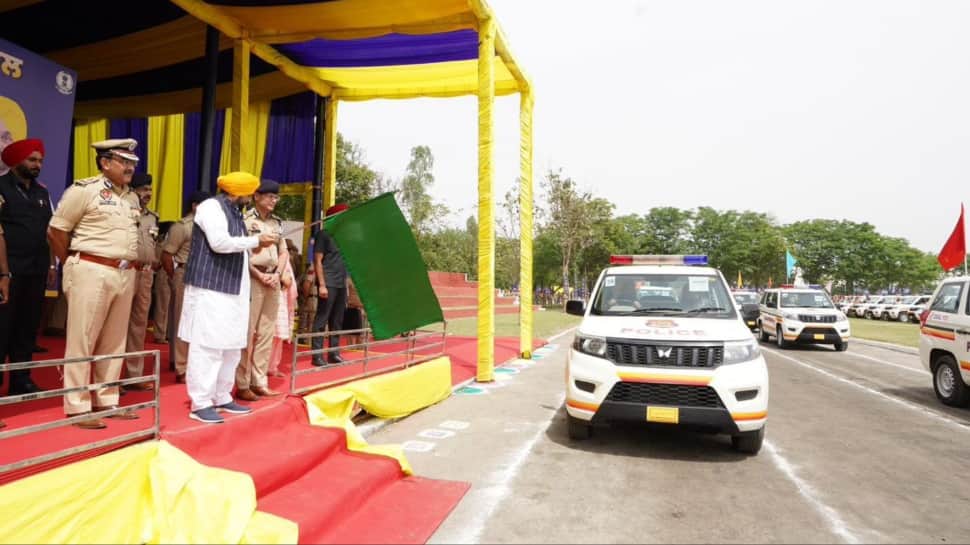 CM Bhagwant Singh Mann hands over 508 Emergency Response Vehicles to Punjab Police