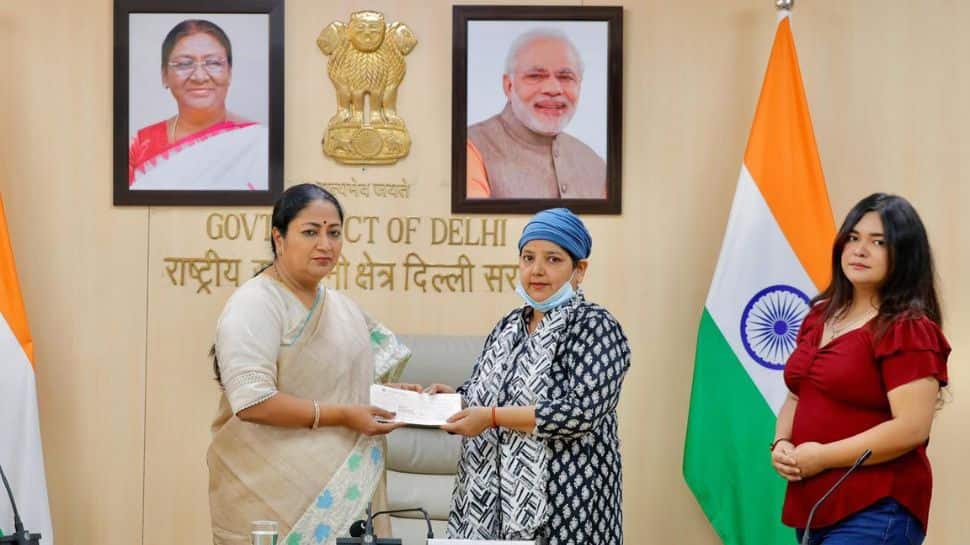 Delhi CM Rekha Gupta pays tribute to COVID frontline workers, extends Rs 1 crore financial support to families