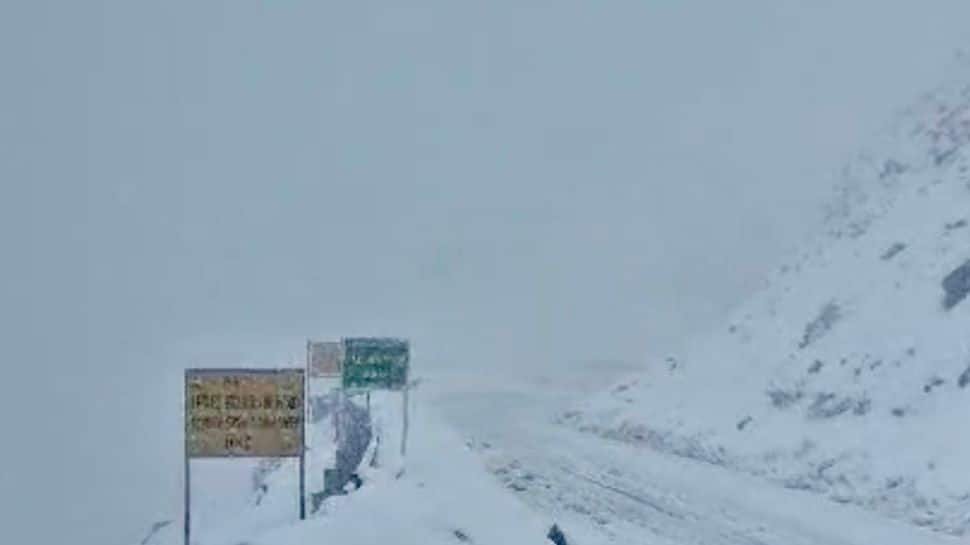 Avalanche alert issued in areas of J&K; Avoid movement in high-risk areas