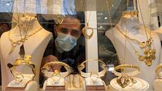 Gold, silver trade choppy as crude rallies over West Asia tensions