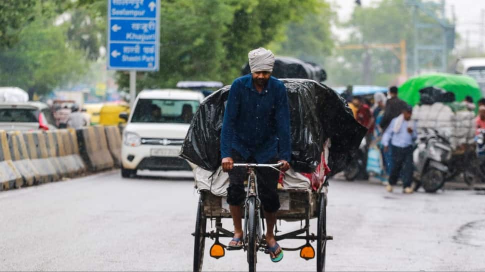Delhi-NCR weather update: Noida flooded after heavy rain; IMD issues yellow alert for Delhi and Gurgaon