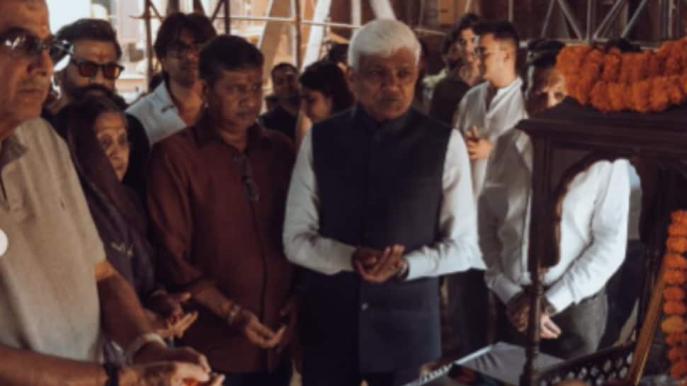 Tumbbad 2 goes on floors in Mumbai with Grand Muhurat Ceremony - SEE PIC