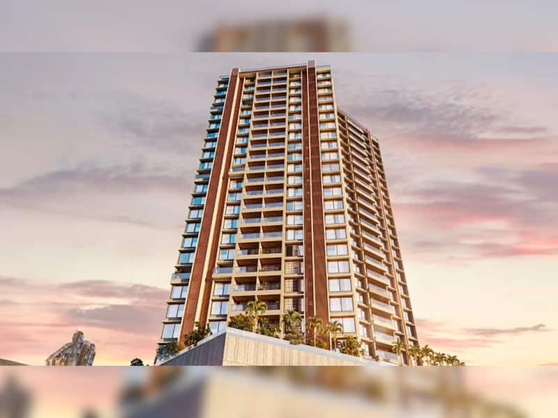 2. Located in Ahuja Towers, one of Mumbai’s most premium addresses