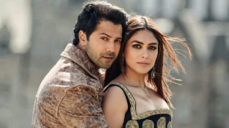 Varun Dhawan &amp; Mrunal Thakur’s sizzling chemistry sets internet ablaze in new ‘Hai jawani toh ishq hona hai’ still