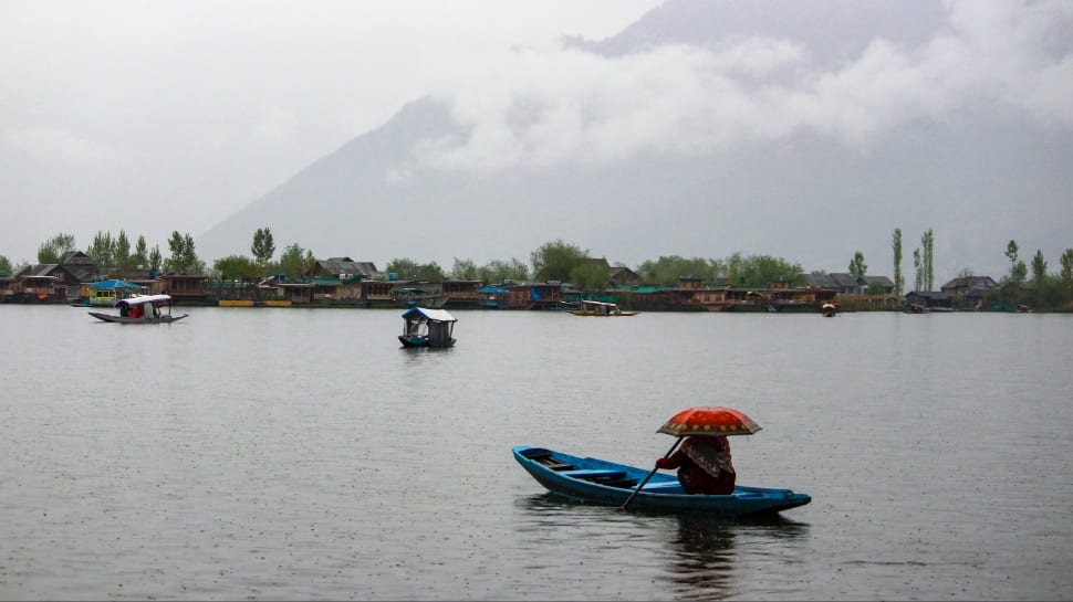 Over 500 water bodies in Jammu and Kashmir have been lost or are shrinking, warns CAG report