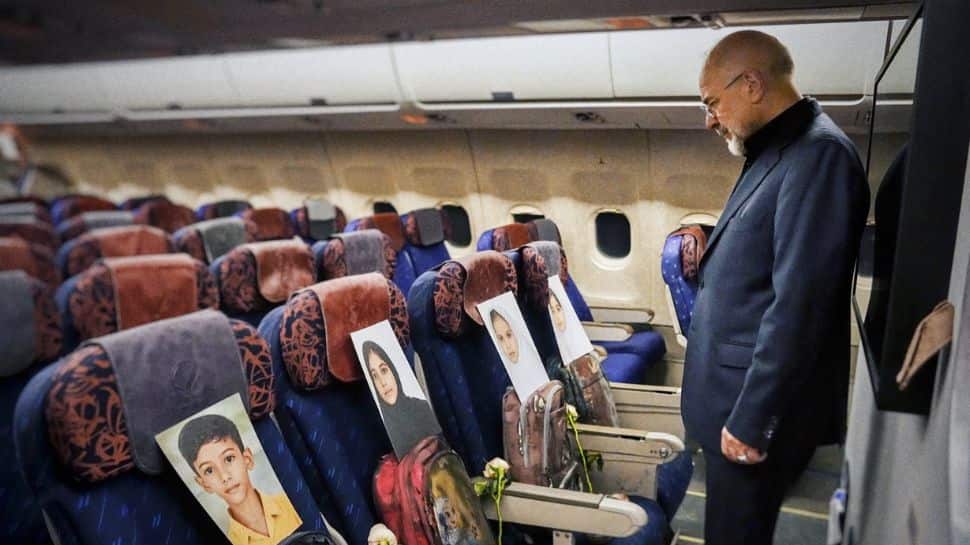 DNA analysis: Why Iran brought memorials of slain children to Islamabad