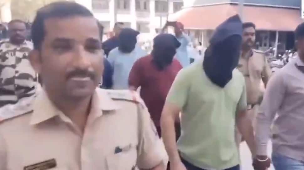 `Corporate Jihad` row in Nashik: Muslim managers exploited Hindu girls; pay hike given after `offering Namaz, eating beef` - Shocking details