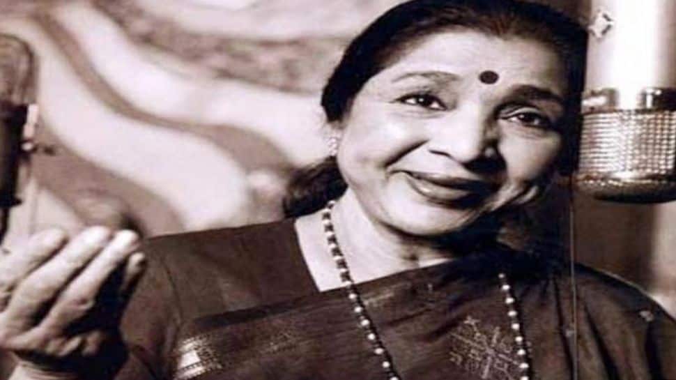 Chura Liya Hai Tumne Jo Dil Ko…Asha Bhosle – a voice that refused to fade