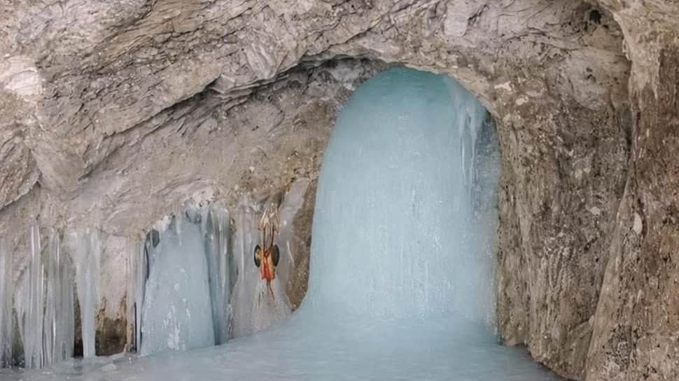 Rare ‘Purna Swaroop’ sighting at Amarnath cave; Check darshan dates for Baba Barfani