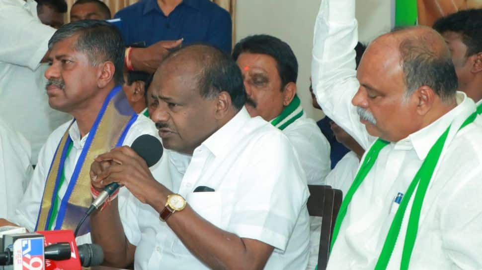 Karnataka: Kumaraswamy says 33% women`s reservation will transform politics