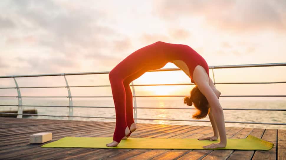 28-minute morning yoga routine to boost metabolism and burn fat naturally