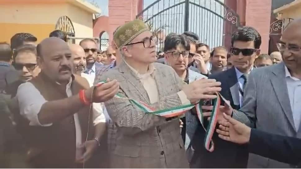 Video | Jammu and Kashmir CM Omar Abdullah escapes `trap` as he refuses to cut tricolour ribbon