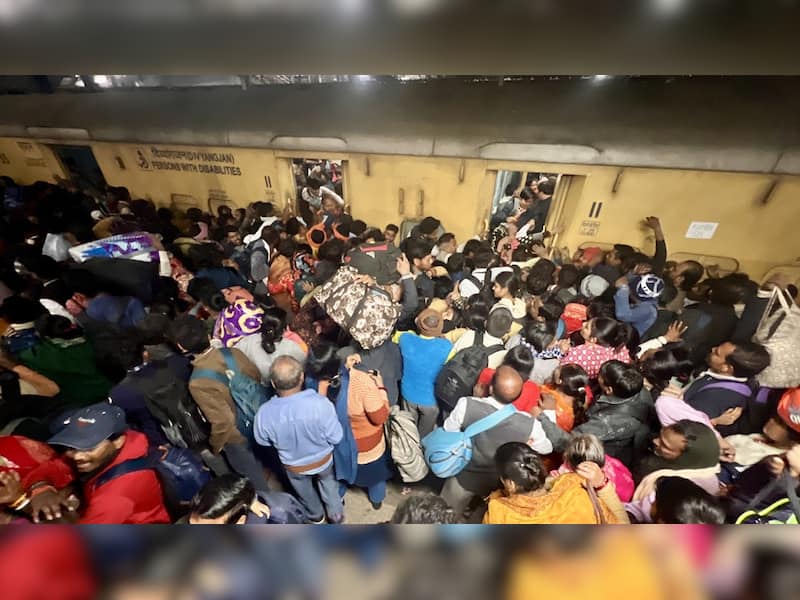 2. Daily 2 crore passengers