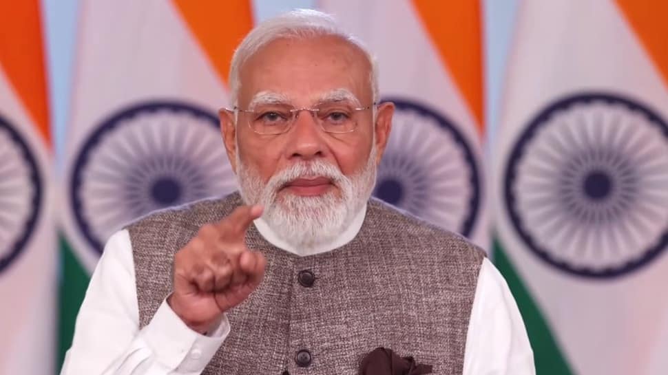 `Didn`t get 66%, have blessings of 100% women`s power`: PM Modi after bill setback